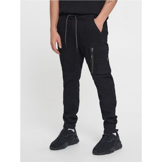 Cropp - Jeansy jogger cargo - czarny Cropp 38/34 Cropp