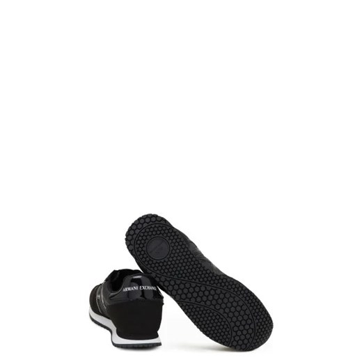 Buty sportowe damskie Armani Exchange z tworzywa sztucznego na płaskiej podeszwie 