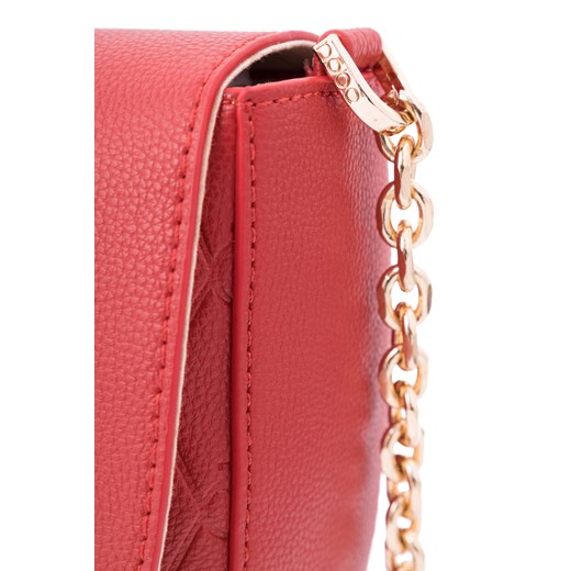 Czerwona listonoszka Nobo z monogramem Nobo One size wyprzedaż NOBOBAGS.COM