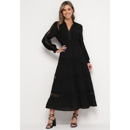 Czarna Rozkloszowana Sukienka Maxi z Gumką w Talii i Ażurowym Zdobieniem Binaella ze sklepu Born2be Odzież w kategorii Sukienki - zdjęcie 167526191