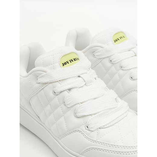 Cropp - Białe sneakersy - biały Cropp 36 Cropp okazja