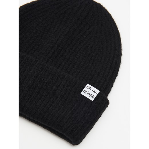 Cropp - Czarna czapka beanie - czarny Cropp Uniwersalny Cropp okazyjna cena