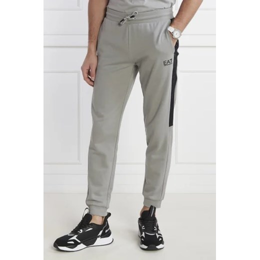 EA7 Spodnie dresowe | Regular Fit S Gomez Fashion Store wyprzedaż