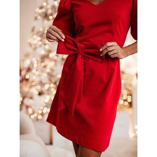 Lisa Mayo sukienka kopertowa czerwona mini z dekoltem v z długim rękawem 