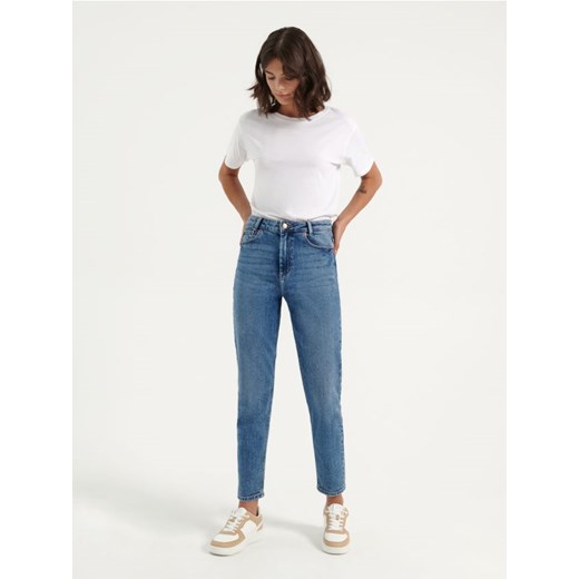 Jeansy mom slim fit z wysokim stanem niebieskie House 32 House