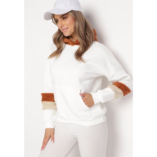 Biała Bluza z Kapturem i Futrzanymi Wstawkami Pyroxis ze sklepu Born2be Odzież w kategorii Bluzy damskie - zdjęcie 167755962