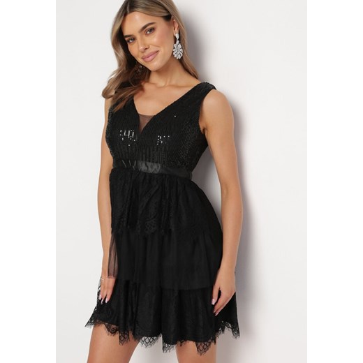 Czarna Rozkloszowana Sukienka Mini z Tiulowym Dołem i Cekinami Uriella ze sklepu Born2be Odzież w kategorii Sukienki - zdjęcie 167756071