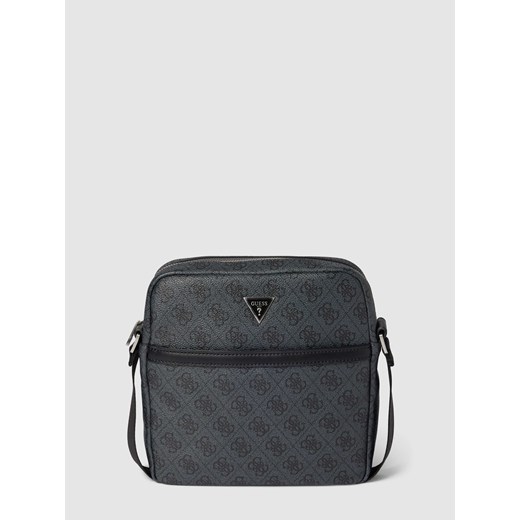 Torba na długim pasku ze wzorem z logo na całej powierzchni model ‘VEZZOLA’ Guess One Size Peek&Cloppenburg 