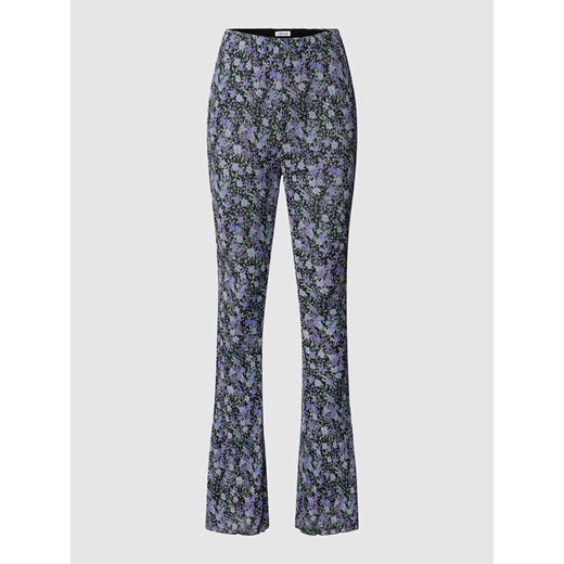 Luźne spodnie ze wzorem na całej powierzchni model ‘Yolanda’ ze sklepu Peek&Cloppenburg  w kategorii Spodnie damskie - zdjęcie 167774523