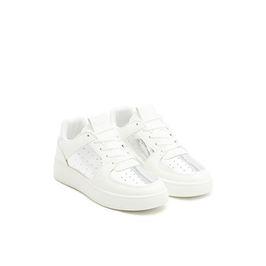 Cropp - Sneakersy z efektem lustra - srebrny Cropp 39 Cropp wyprzedaż