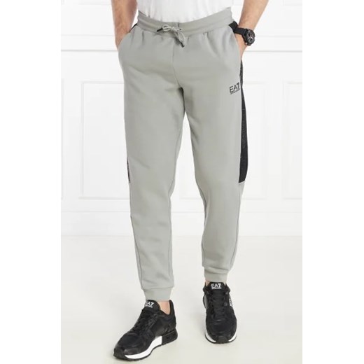 EA7 Spodnie dresowe | Regular Fit M Gomez Fashion Store okazyjna cena