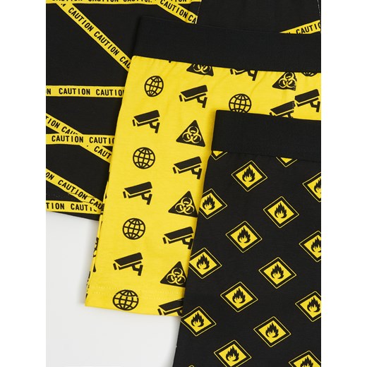 Cropp - 3 pack czarno-żółtych bokserek - czarny ze sklepu Cropp w kategorii Majtki męskie - zdjęcie 167900591
