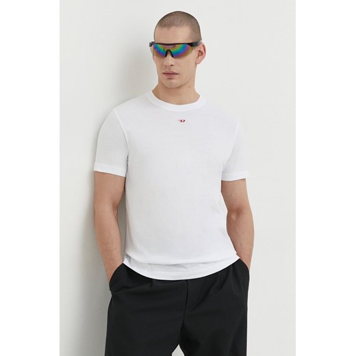 Diesel t-shirt bawełniany T-DIEGOR-D męski kolor biały z aplikacją ze sklepu ANSWEAR.com w kategorii T-shirty męskie - zdjęcie 167927544