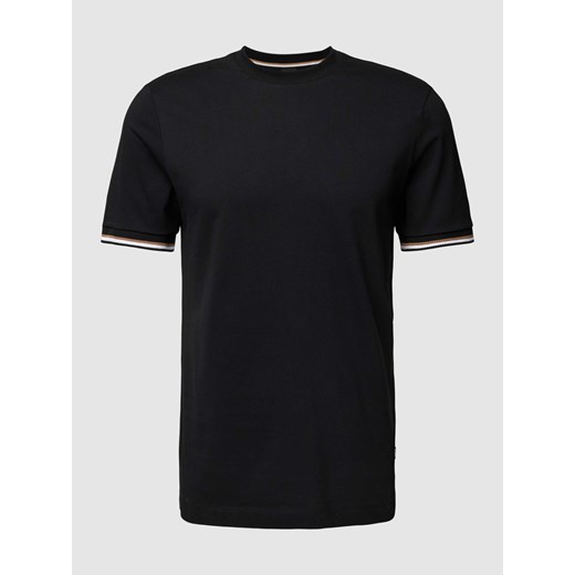 T-shirt z charakterystycznymi dla marki paskami w kontrastowym kolorze model XXL Peek&Cloppenburg 