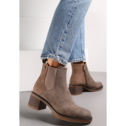 Ciemnobeżowe Botki na Słupku z Ekozamszu Otielo Renee 41 okazja renee.pl