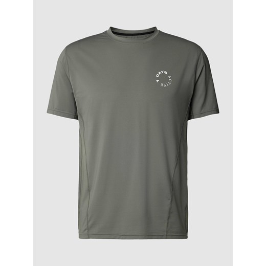 T-shirt ze szwami inside out model ‘Training’ ze sklepu Peek&Cloppenburg  w kategorii T-shirty męskie - zdjęcie 168096702