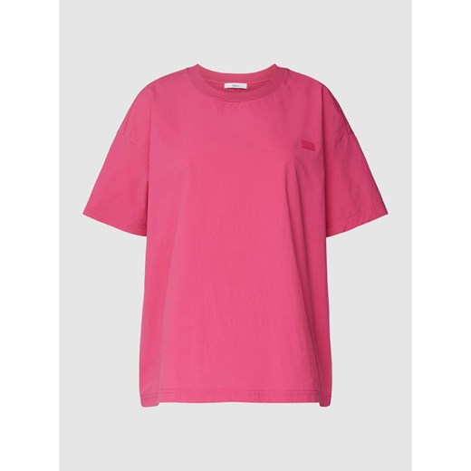 T-shirt z naszywką z napisem ze sklepu Peek&Cloppenburg  w kategorii Bluzki damskie - zdjęcie 168098713