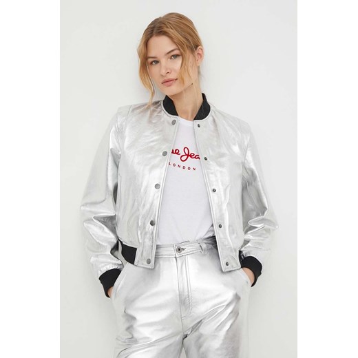 Pepe Jeans kurtka bomber skórzana damska kolor srebrny przejściowa ze sklepu ANSWEAR.com w kategorii Kurtki damskie - zdjęcie 168131652