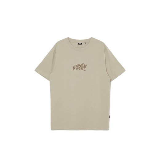 Cropp - Beżowy T-shirt z haftem - beżowy ze sklepu Cropp w kategorii T-shirty męskie - zdjęcie 168146444