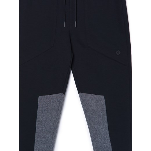 Cropp - Czarno-szare dresowe joggery - czarny ze sklepu Cropp w kategorii Spodnie męskie - zdjęcie 168151813