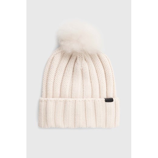 Woolrich czapka wełniana kolor beżowy wełniana ze sklepu PRM w kategorii Czapki zimowe damskie - zdjęcie 168221141