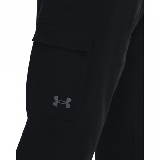 Męskie spodnie treningowe Under Armour UA Stretch Woven Cargo Pants - czarne Under Armour L Sportstylestory.com