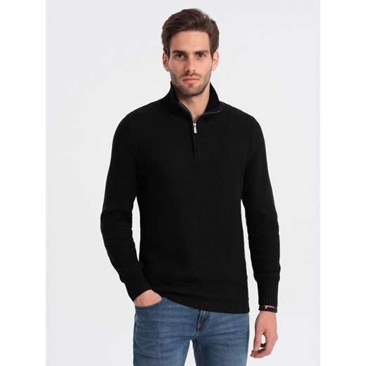 Dzianinowy sweter męski z rozpinaną stójką - czarny V3 OM-SWZS-0105 ze sklepu ombre w kategorii Swetry męskie - zdjęcie 168253732
