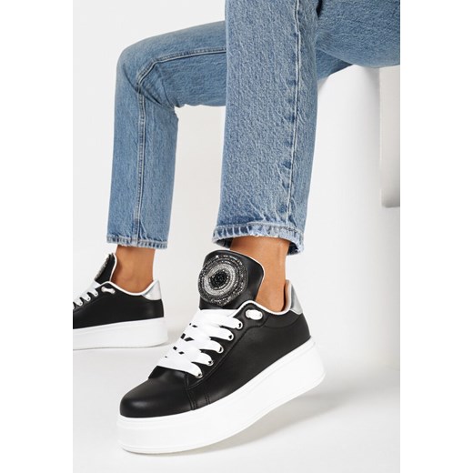 Czarne Sneakersy z Szerokim Językiem Ozdobionym Naszywką z Cyrkoniami Cirenla ze sklepu born2be.pl w kategorii Buty sportowe damskie - zdjęcie 168282761