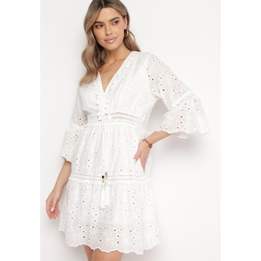 Biała Bawełniana Sukienka w Stylu Boho z Ażurowym Wzorem Elsenia ze sklepu Born2be Odzież w kategorii Sukienki - zdjęcie 168284601