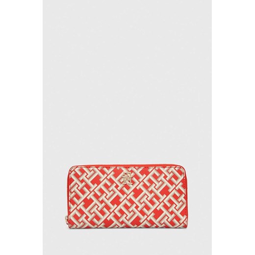 Tommy Hilfiger portfel damski kolor czerwony AW0AW15743 ze sklepu ANSWEAR.com w kategorii Portfele damskie - zdjęcie 168291011