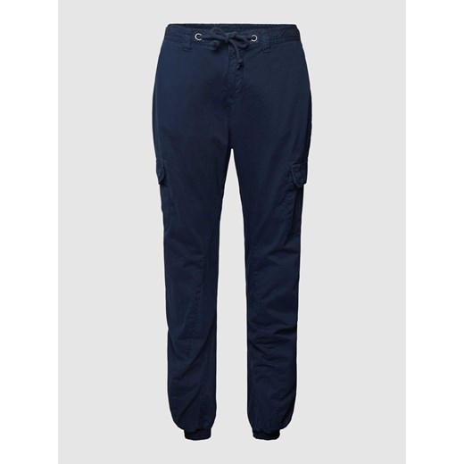 Spodnie sportowe z kieszeniami cargo w jednolitym kolorze ze sklepu Peek&Cloppenburg  w kategorii Spodnie męskie - zdjęcie 168315683