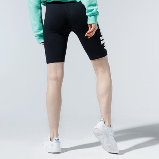 ELLESSE SZORTY TOUR BLK Ellesse 40 Sizeer