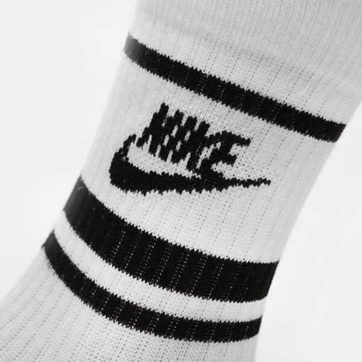NIKE ESSENTIAL STRIPE SOCKS (3 PACK) Nike S Sizeer
