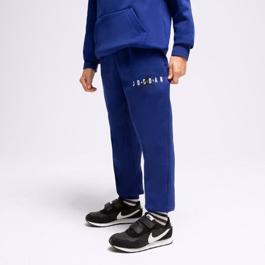 JORDAN SPODNIE JDB JUMPMAN SUSTAINABLE BOY ze sklepu Sizeer w kategorii Spodnie chłopięce - zdjęcie 168372560