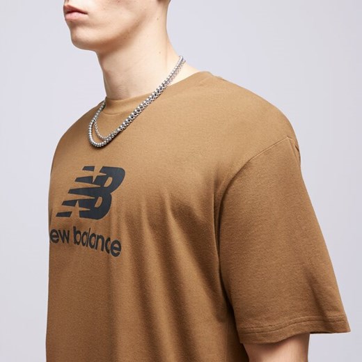 NEW BALANCE T-SHIRT S/S ESSENTIALS STACKED New Balance L okazja Sizeer