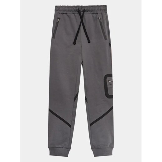 Guess Spodnie dresowe L3YQ14 KA6R4 Szary Regular Fit ze sklepu MODIVO w kategorii Spodnie chłopięce - zdjęcie 168397991