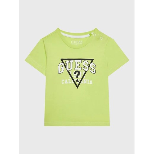 Guess T-Shirt I3RI03 K8HM0 Zielony Regular Fit ze sklepu MODIVO w kategorii T-shirty chłopięce - zdjęcie 168419081