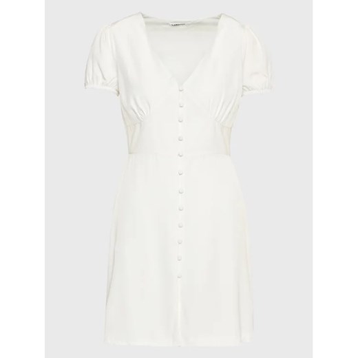Glamorous Sukienka codzienna KA6883A Biały Regular Fit ze sklepu MODIVO w kategorii Sukienki - zdjęcie 168426650