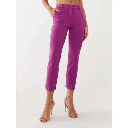 Marella Spodnie materiałowe Raphael 2337860337200 Różowy Regular Fit ze sklepu MODIVO w kategorii Spodnie damskie - zdjęcie 168432134
