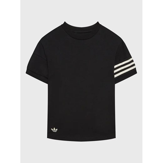 adidas T-Shirt adicolor HK9701 Czarny Loose Fit ze sklepu MODIVO w kategorii T-shirty chłopięce - zdjęcie 168493401