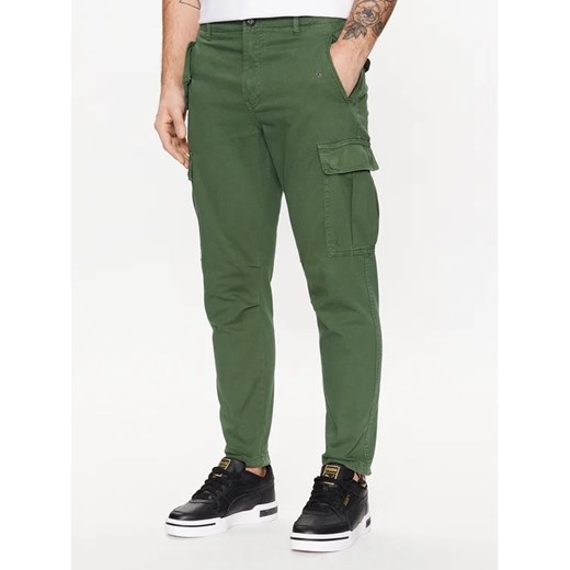 Redefined Rebel Spodnie materiałowe Jolan 226027 Zielony Regular Fit ze sklepu MODIVO w kategorii Spodnie męskie - zdjęcie 168504014