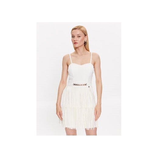 Rinascimento Sukienka koktajlowa CFC0114543003 Biały Regular Fit ze sklepu MODIVO w kategorii Sukienki - zdjęcie 168512423
