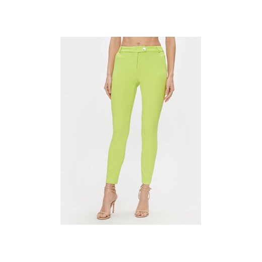 Rinascimento Spodnie materiałowe CFC0117745003 Zielony Regular Fit ze sklepu MODIVO w kategorii Spodnie damskie - zdjęcie 168512533