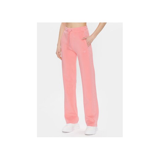 Guess Spodnie dresowe Brenda V3RB21 K7UW2 Różowy Regular Fit ze sklepu MODIVO w kategorii Spodnie damskie - zdjęcie 168514502