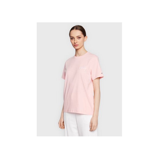 Tommy Jeans T-Shirt Signature DW0DW12940 Różowy Relaxed Fit ze sklepu MODIVO w kategorii Bluzki damskie - zdjęcie 168515482