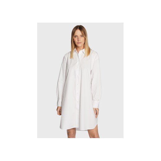 Tommy Hilfiger Sukienka koszulowa Solid WW0WW37102 Biały Oversize ze sklepu MODIVO w kategorii Sukienki - zdjęcie 168517154