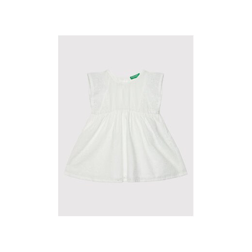 United Colors Of Benetton Sukienka letnia 4POCGV00B Biały Regular Fit ze sklepu MODIVO w kategorii Ubranka do chrztu - zdjęcie 168519112