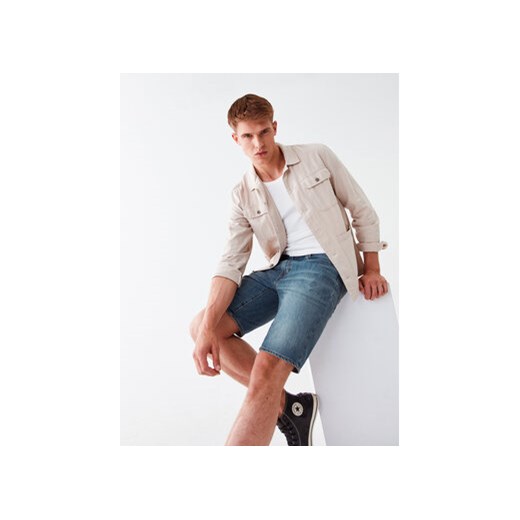 Levi's® Szorty jeansowe 405 Standard 398640101 Granatowy Straight Fit ze sklepu MODIVO w kategorii Spodenki męskie - zdjęcie 168522474