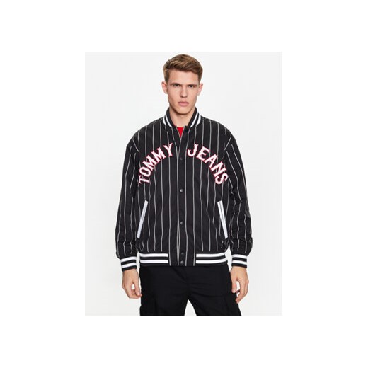 Tommy Jeans Kurtka bomber Pinstripe DM0DM15917 Czarny Relaxed Fit ze sklepu MODIVO w kategorii Kurtki męskie - zdjęcie 168524760