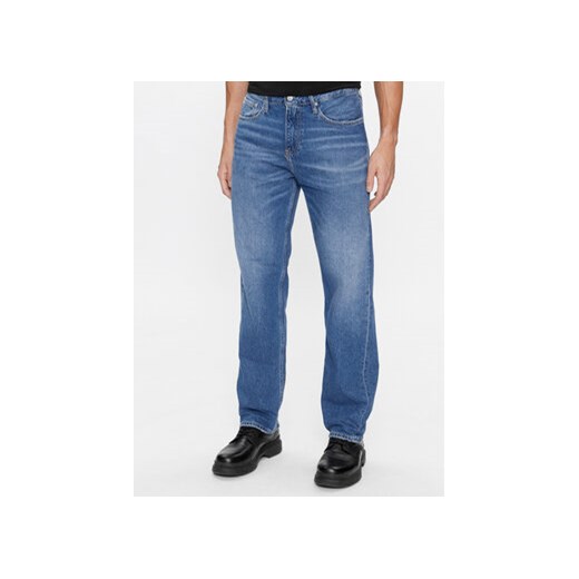 Calvin Klein Jeans Jeansy 90's J30J323355 Granatowy Straight Fit ze sklepu MODIVO w kategorii Jeansy męskie - zdjęcie 168531641